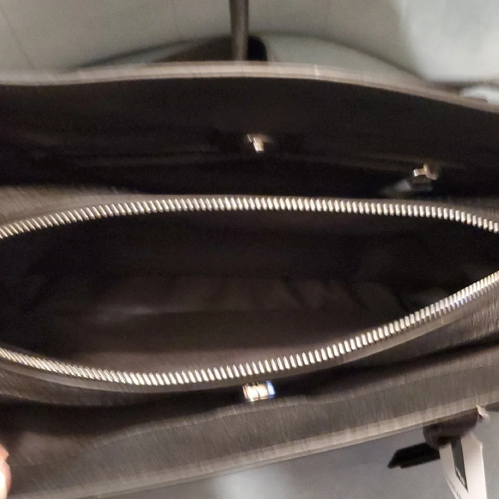 Nine West Elegant Black Purse W Bonus Mini Purse.. - Picture 11 of 15